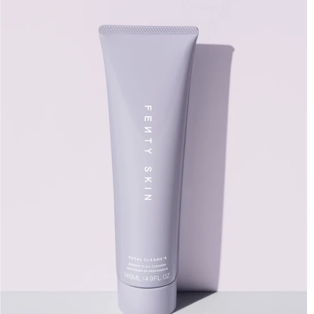 New Fenty Beauty TOTAL CLEANS'R REMOVE-IT-ALL CLEANSER WITH BARBADOS CHERRY